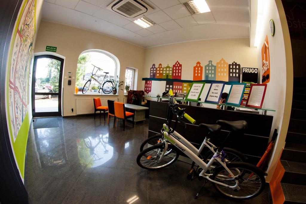 Hostel Cycle On Гданськ Екстер'єр фото