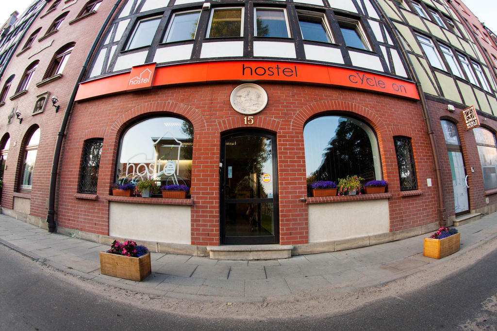 Hostel Cycle On Гданськ Екстер'єр фото