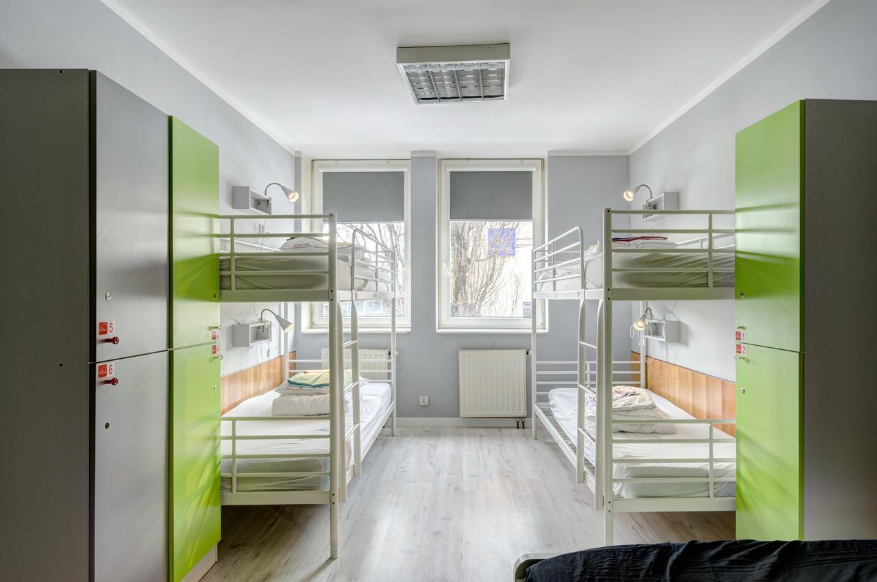 Hostel Cycle On Гданськ Екстер'єр фото