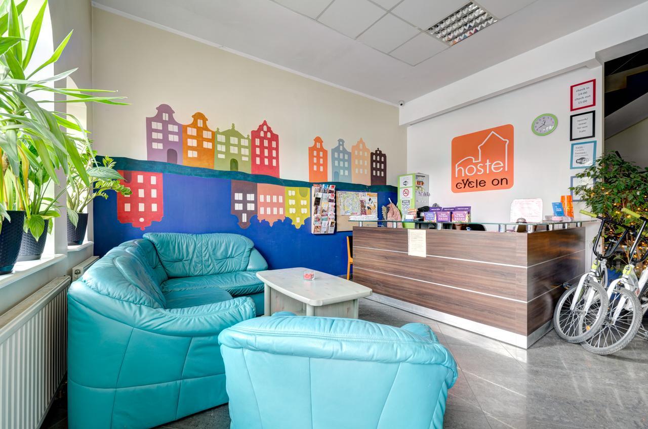 Hostel Cycle On Гданськ Екстер'єр фото